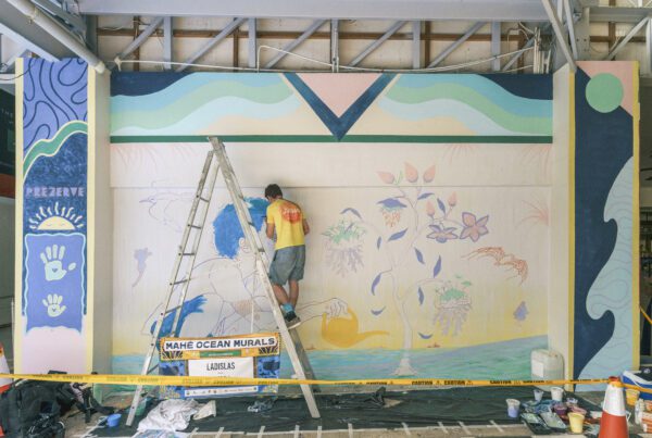 Process Mahé Ocean Mural - Jardin'océan Ladislas - Seychelles international airport
