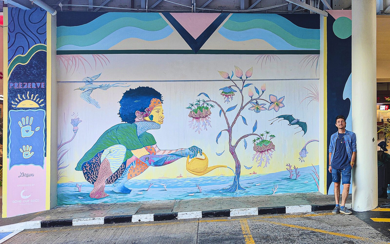 Mahé ocean mural - Ladislas mural -Seychelles international airport